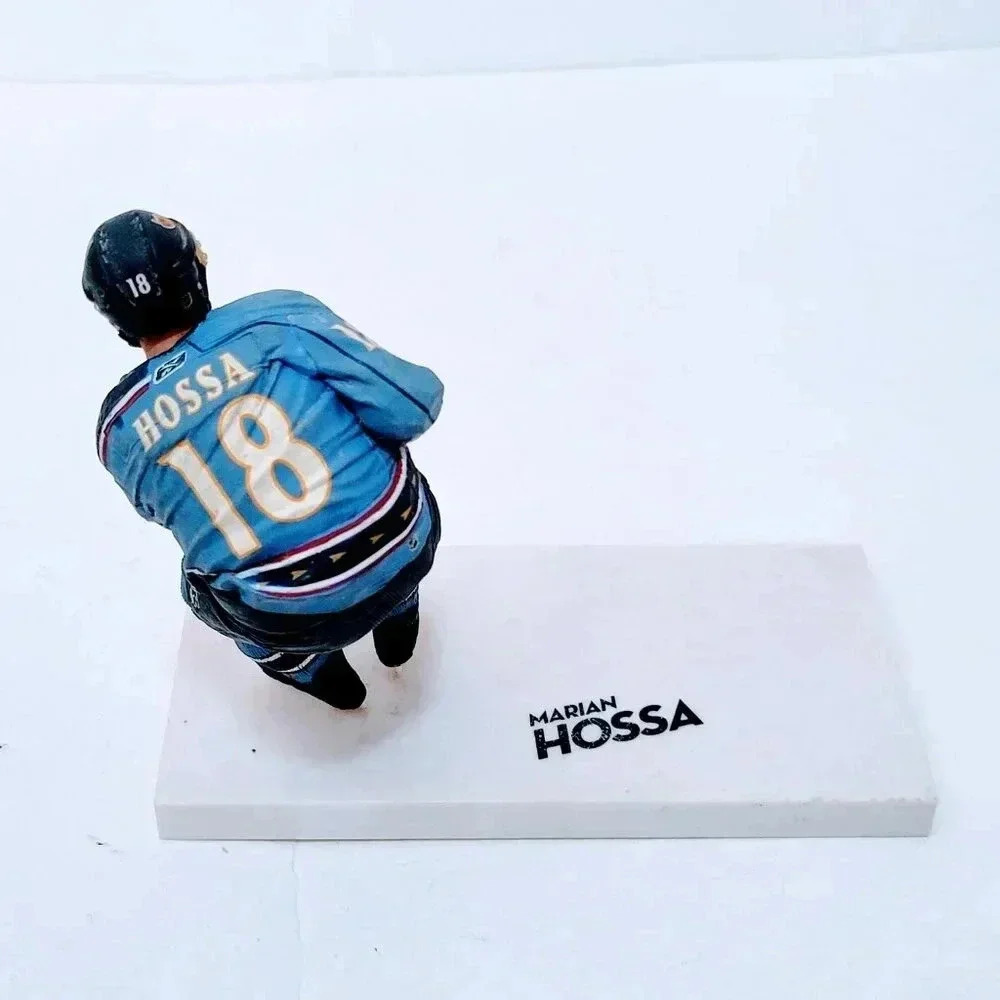 Marian Hossa Atlanta Thrashers Hockey NHL Figurine McFarlane Series 14 2007 - Picture 2 of 2